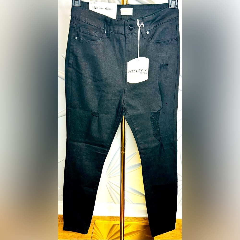 Giselle V NWT SZ 11 black high rise skinny 5 pocket jeans Waist 28-30 inseam 29” - Picture 2 of 4